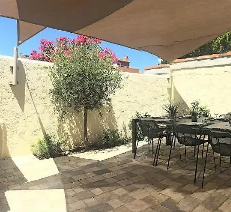 Lostan Holiday home